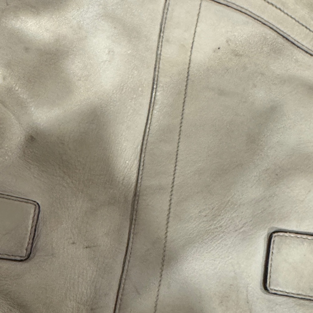 Coach Off-White Leather Shoulder Bag - Picture 3 of 6